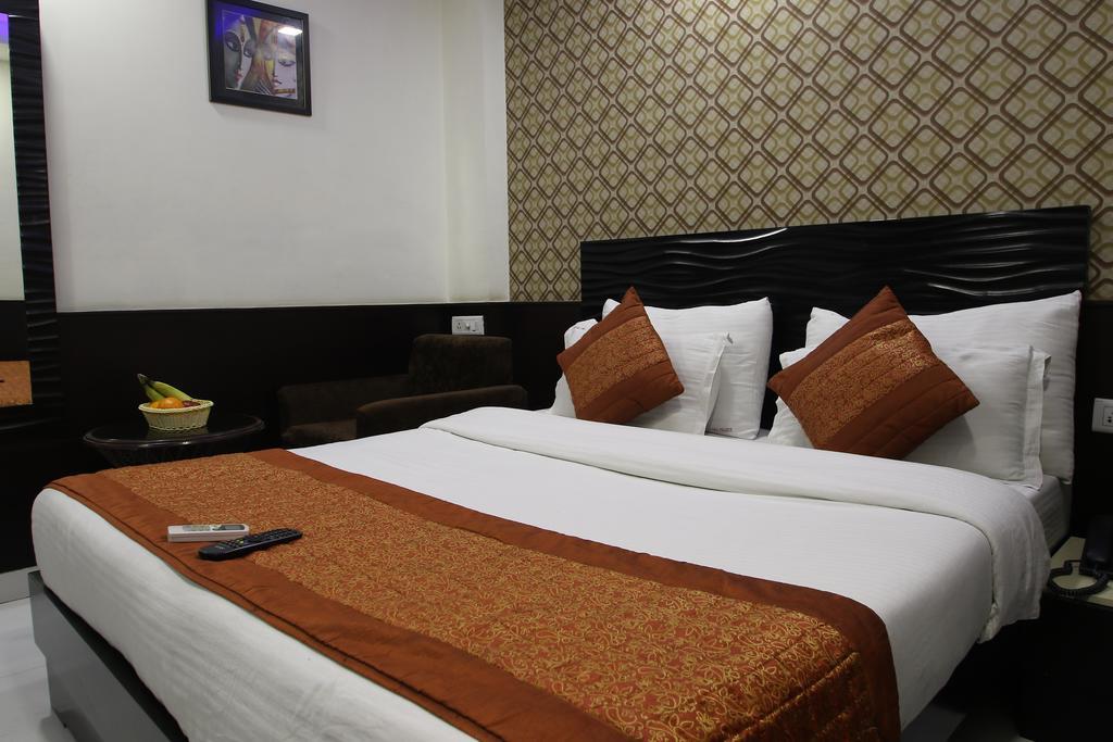 Hotel Hill Palace -Near Karol Bagh Metro Station Delhi  Exterior foto